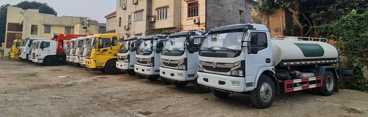 xe-tai-dongfeng-tec-nuoc-8-khoi-2-cau