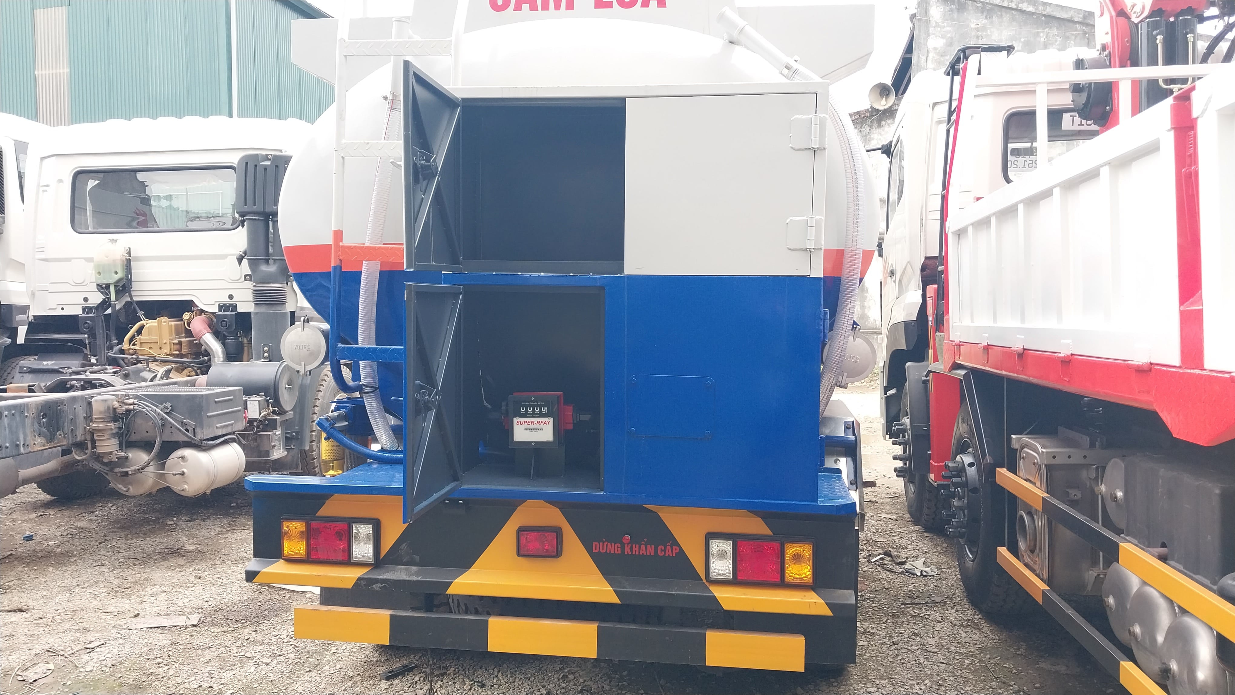 tec chở xăng dầu
