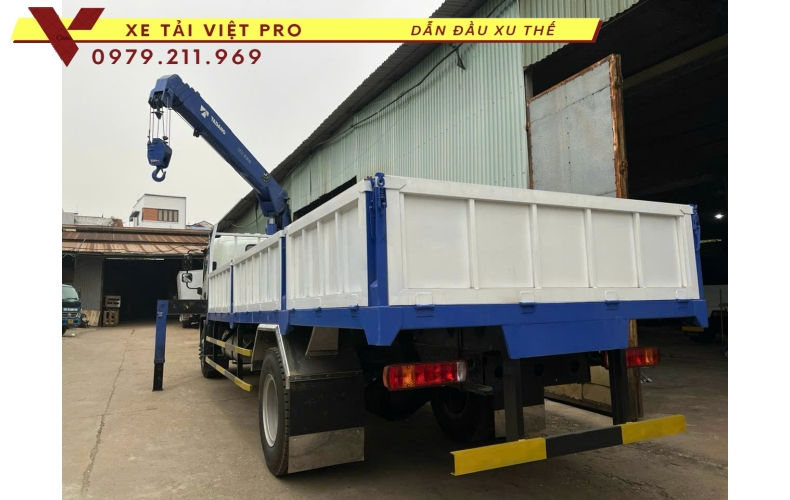 Xe tải Auman C160 gắn cẩu Tadano 5 tấn