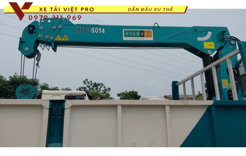 Xe tải Auman C160 gắn cẩu Hyundai 5 tấn 4 đốt