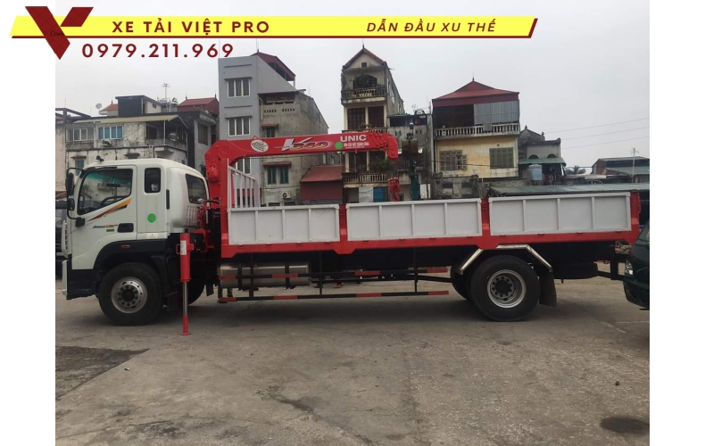 Xe tải Auman C160 gắn cẩu Unic 3 tấn 4 đốt