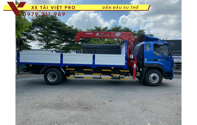 Xe tải Auman C160 gắn cẩu Unic 3 tấn 4 đốt