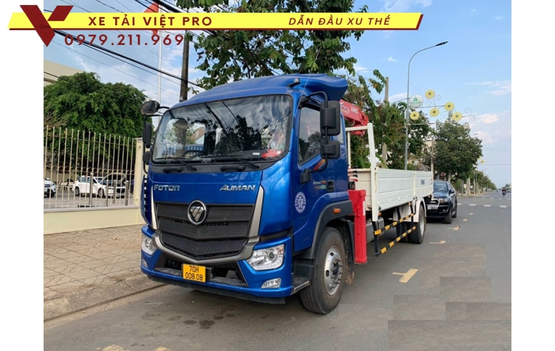 Xe tải Auman C160 gắn cẩu Unic 5 tấn