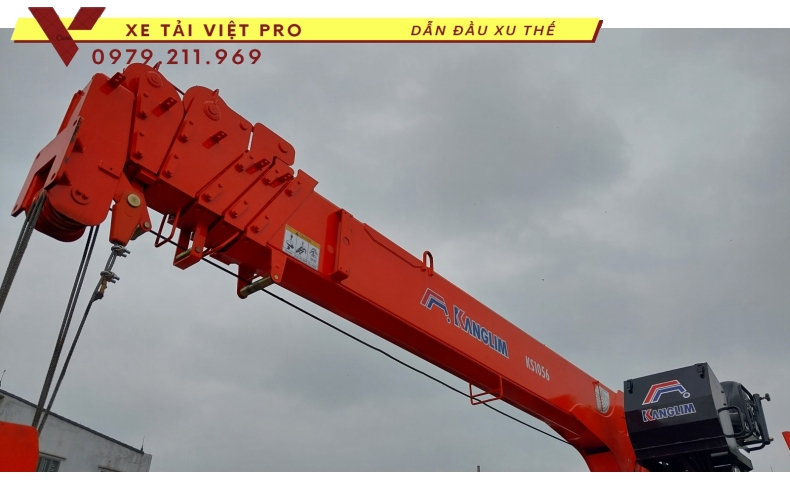 Xe tải Dongfeng (4X4) gắn cẩu Kanglim 5T