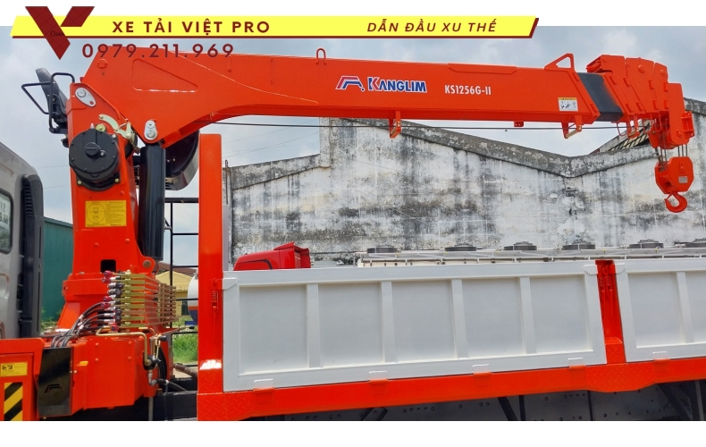 Chenglong M3 (2 chân) gắn cẩu Kanglim 7T