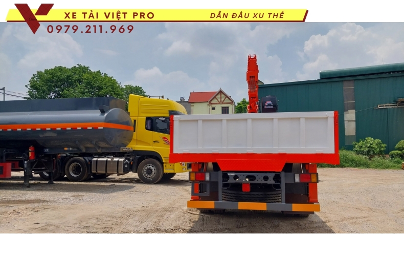 Chenglong M3 (2 chân) gắn cẩu Kanglim 7T