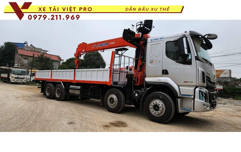 Xe tải Chenglong 5 chân gắn cẩu Kanglim 15 tấn