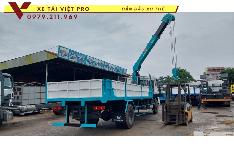 Xe tải Dongfeng gắn cẩu Hyundai 5 tấn