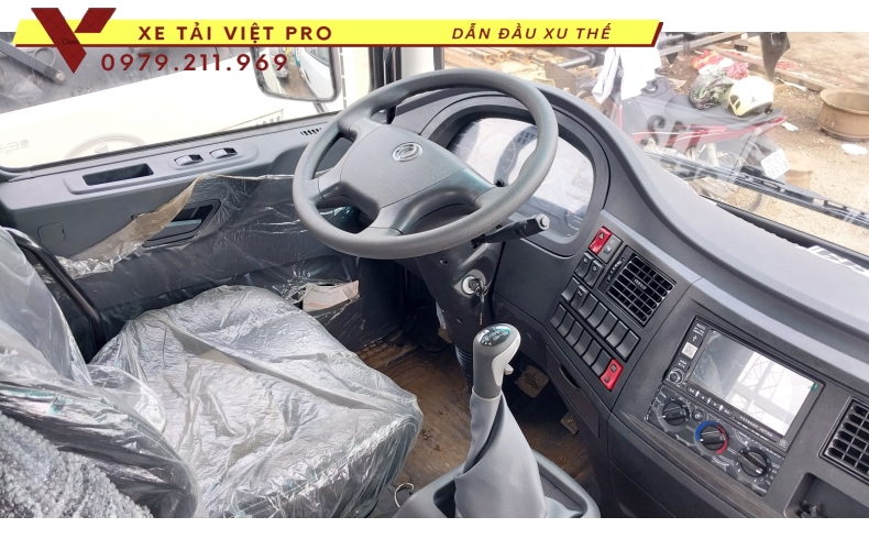Xe Dongfeng D11 gắn cẩu Hyundai 7 tấn