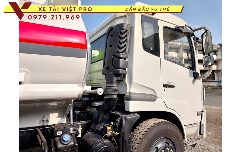 Xe tải Dongfeng 2 chân téc chở xăng dầu có giá bao nhiêu?