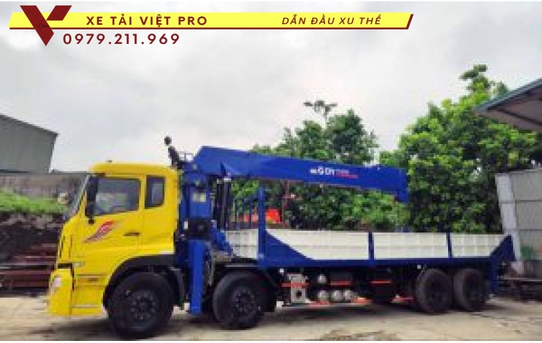 Xe tải Dongfeng 4 chân gắn cẩu Dongyang 15 tấn
