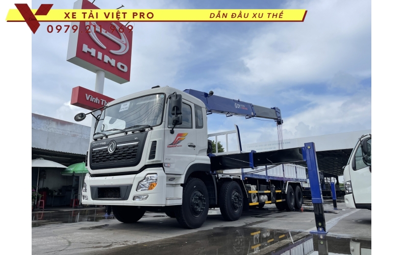 Xe tải Dongfeng 4 chân gắn cẩu Dongyang 15 tấn