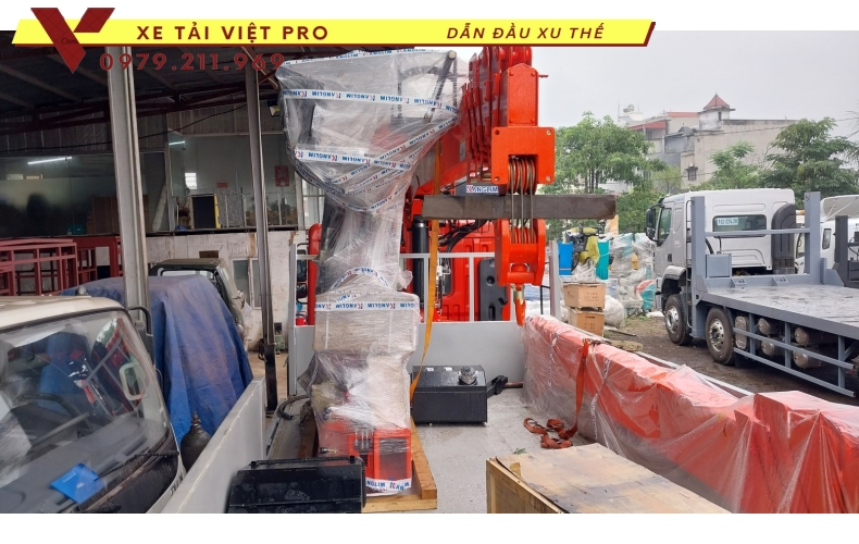 Xe tải Auman C160 gắn cẩu Kangim 5T