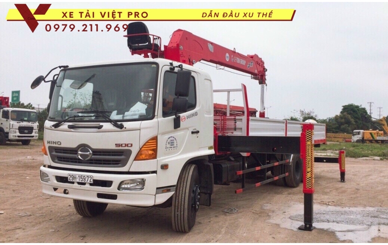 Xe tải HINO FM gắn cẩu  ATOM 8 tấn 6 đốt