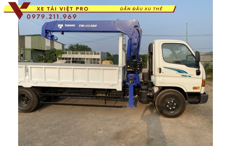 Xe tải Hyundai 110 XL gắn cẩu Tadano 3t
