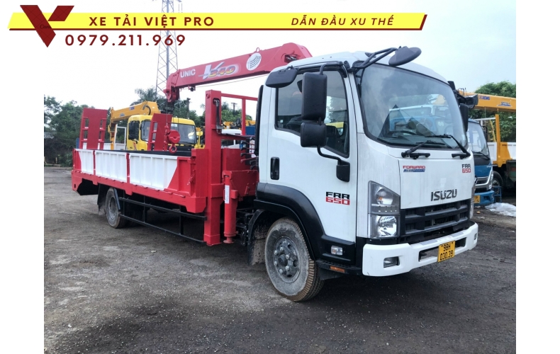 Đánh giá xe ISUZU FRR 650 chuyên dùng nâng đầu có gắn cẩu sẽ như thế nào?