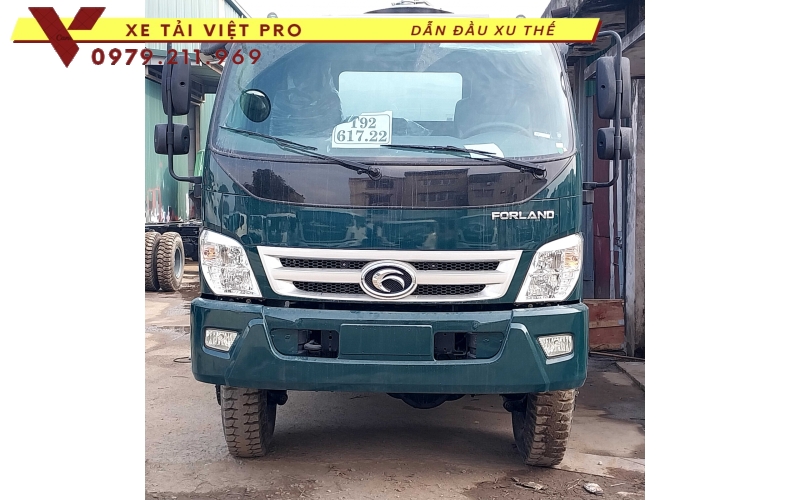 Thông số kỹ thuật và báo giá xe Forland 2 cầu téc chở xăng dầu mới nhất