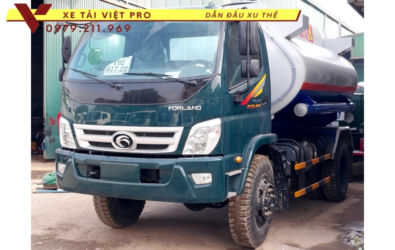 Thông số kỹ thuật và báo giá xe Forland 2 cầu téc chở xăng dầu mới nhất